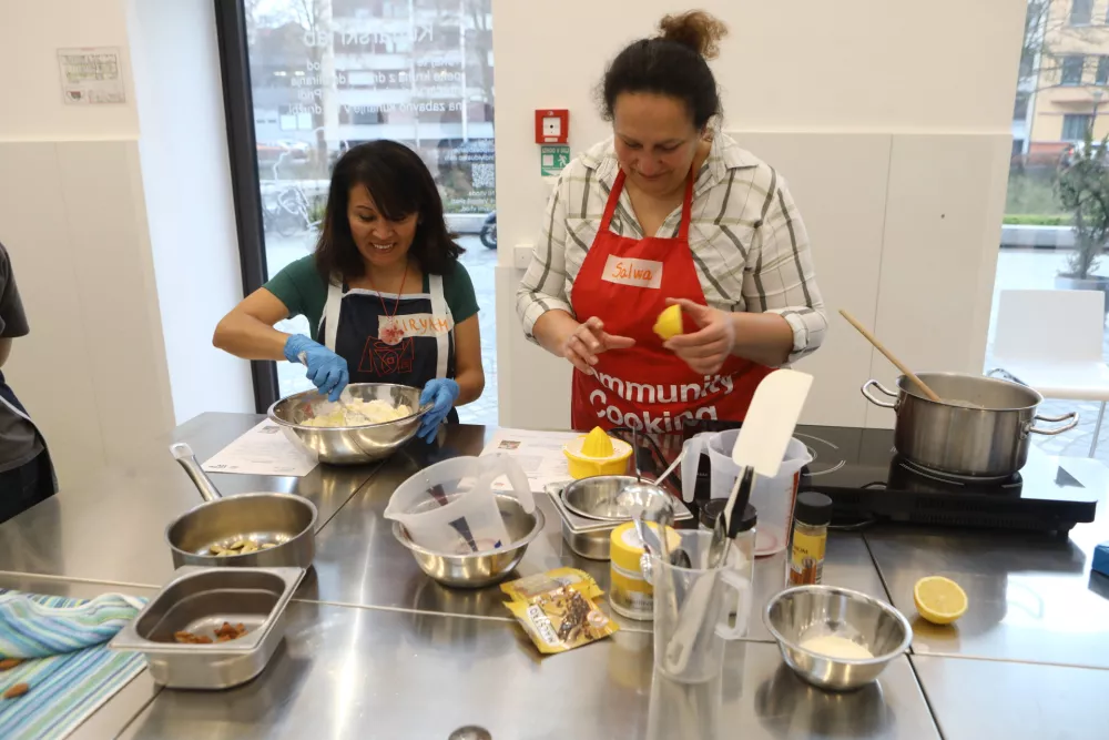 Skupnostna kuhinja kot prostor pripadnosti