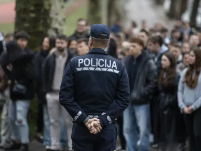 Simbolična fotografija policija13.2.2026 - informativni dan, informativni dnevi srednja &scaron;ola, policijska akademija Tacen Foto Luka Cjuha