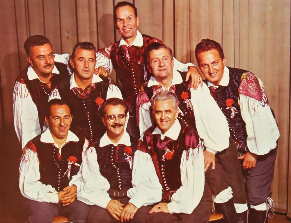Slovenski oktet 1963 / Foto: Arhiv Slovenskega Okteta
