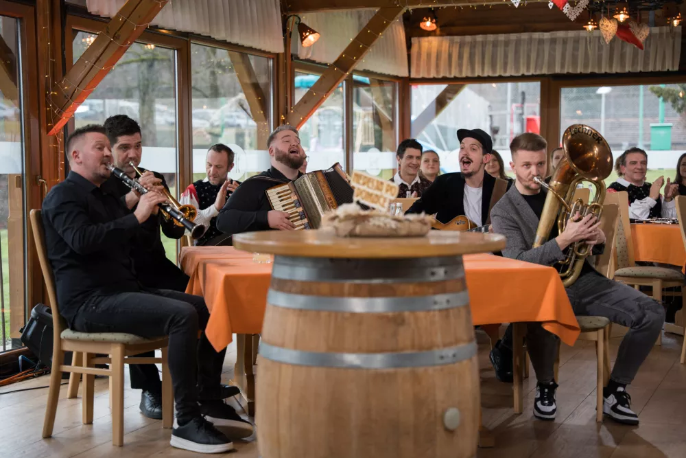 Nedelja po domače / Foto: Rtvs