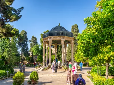 Večno počivali&scaron;če slovitega pesnika Hafisa. / Foto: Istock
