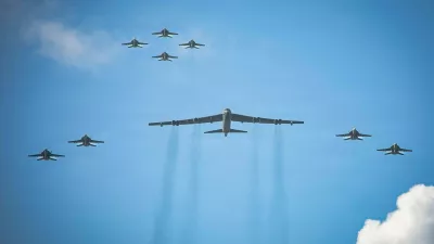 Prelet ameriških letal, mnoge so poslali na karibsko območje.