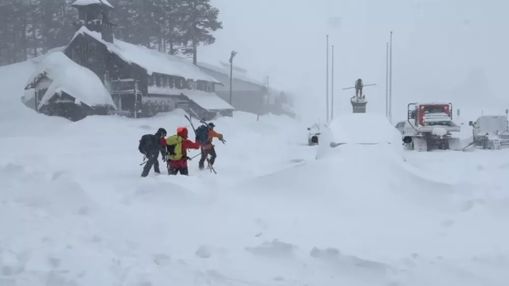 This image provided by the Nevada County Sheriff's Office shows members of a rescue team in Soda Springs, California on Tuesday, Feb. 17, 2026. (Nevada County Sheriff's Office via AP)