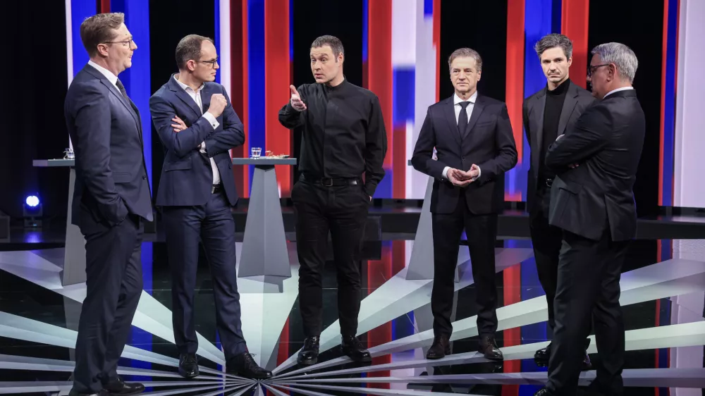 Vladimir Prebilič, Anže Logar, Matjaž Han, Miha Kordi&scaron;, Robert Golob, Luka Mesec- 19.02.2026 - Prvo soočenje predsednikov strank na RTV SLO - parlamentarne volitve 2026//FOTO: Jaka Gasar