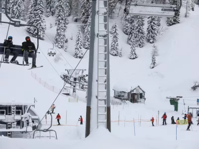 - 24.01.2021 &ndash; Smučarski center Vogel - smuči&scaron;če - smučarska sezona v času epidemije koronavirus COVID-19 &ndash; smučanje dovoljeno osebam, ki predložijo negativni test na covid-19 //FOTO. Luka Cjuha.