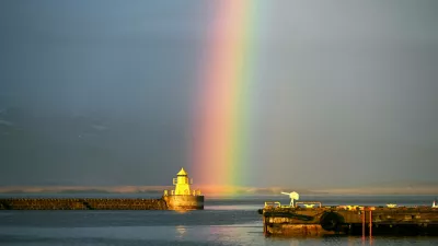 Regenbogen im alten Hafen von Reykjavik, Island. *** Rainbow in the old harbor of Reykjavik, IcelandNo Use Switzerland. No Use Germany. No Use Japan. No Use Austria