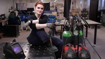 18.02.2026 - Tajda Nov&scaron;ak, varilka, center RogFoto: Tomaž Skale