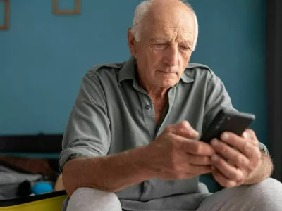 Zdravstvo samo &scaron;e na spletu? Zakaj aplikacija zVem mnoge peha v stisko