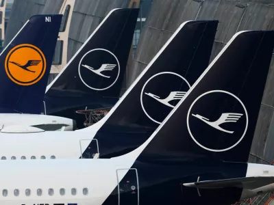 FILE PHOTO: Lufthansa planes stand parked as Frankfurt airport is closed to passengers with planned departures due to a strike organised by Verdi union, in Frankfurt, Germany, March 7, 2024. REUTERS/Kai Pfaffenbach/File Photo