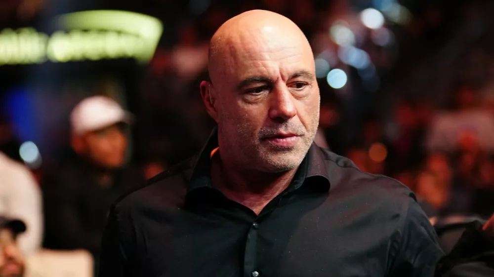 December 7, 2024, Las Vegas, Nevada, Las Vegas, Nv, United States: LAS VEGAS, NV -DECEMBER 7:Joe Rogan during UFC310 - Pantoja vs Asakura at T-Mobile Arena on December 7, 2024 in Las Vegas, Nevada (Photo by Louis Grasse/PxImages),Image: 944242503, License: Rights-managed, Restrictions:, Model Release: no