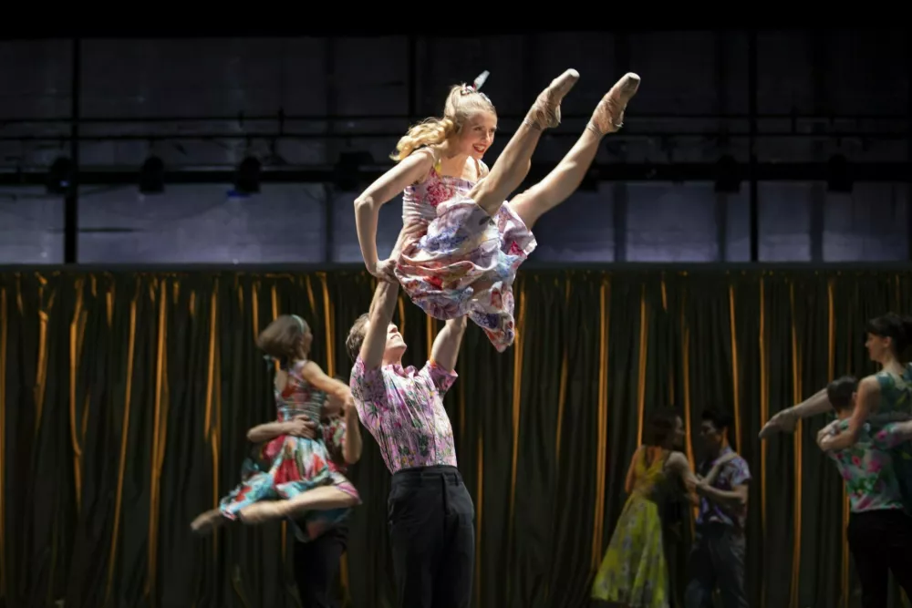 Razmerja, prevedena v telesni jezik