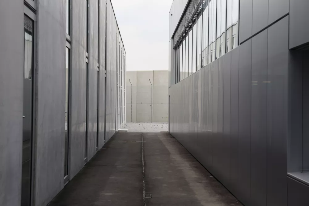 - 14.11.2025 - Novi zapor Dobrunje - celica, varovanje, ograja, pravosodje, kriminal//FOTO: Jaka Gasar