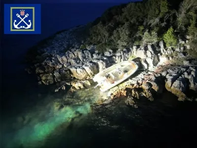 V pomorski nesreči pri hrva&scaron;kem otoku Iž se je po&scaron;kodoval slovenski državljan. 