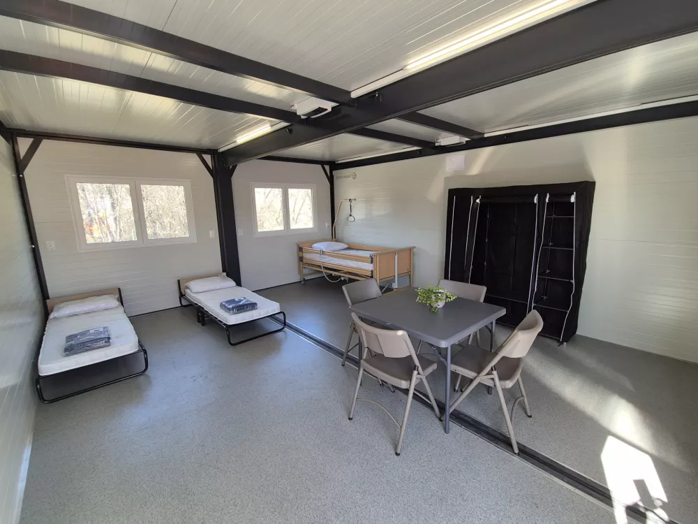 Sezana, Izobrazevalni center za zascito in resevanje.Prikaz postavitve zmogljivosti za zacasno namestitev, ki ga pripravlja URSZR.