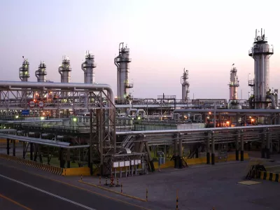 FILE PHOTO: A view shows Saudi Aramco's Abqaiq oil facility in eastern Saudi Arabia in this undated handout photo.  Courtesy Saudi Aramco/Handout via REUTERS  ATTENTION EDITORS - THIS PICTURE WAS PROVIDED BY A THIRD PARTY