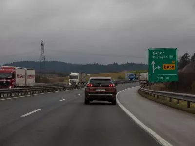 - primorska avtocesta - avtocestni odsek Vrhnika &ndash; Postojna&nbsp;- 07.12.2022 - 50. obletnica prvega avtocestnega odseka Vrhnika&ndash;Postojna v Sloveniji in tudi v takratni Jugoslaviji - gradnja se je začela 22. maja 19, uradno odprtje je bilo 29.decembra 1972&nbsp;//FOTO: Luka Cjuha