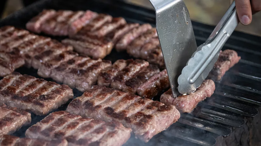 25.10.2025., Zagreb - Premijerno izdanje Cevapijade u organizaciji Macaklin social cluba u kojoj ce biti testirane najbolje zagrebacke mesnice. Photo: Davor Puklavec/PIXSELL / Foto: Davor Puklavec/pixsell