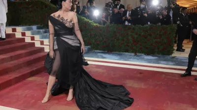 Katy Perry arrives at the In America: An Anthology of Fashion themed Met Gala at the Metropolitan Museum of Art in New York City, New York, U.S., May 2, 2022. REUTERS/Andrew Kelly