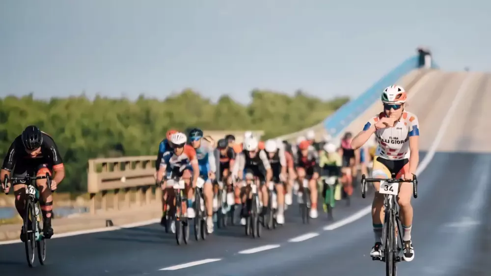 Leto&scaron;nja izvedba Krk Granfondo 2026 je potrjena in prina&scaron;a novo priložnost za ljubitelje cestnega kolesarjenja iz cele Evrope. F TZ otoka Krk