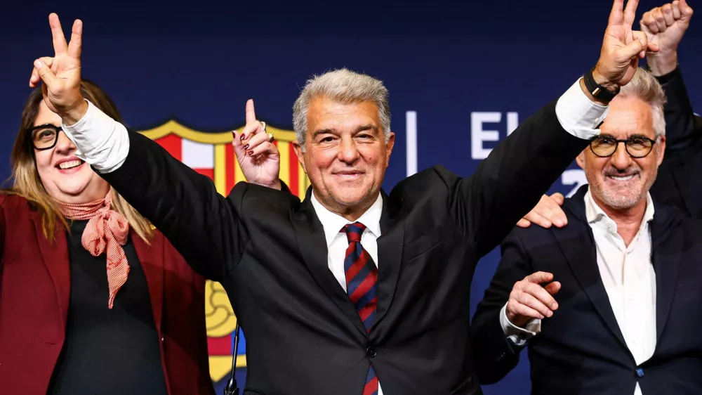 Soccer Football - FC Barcelona elections - Barcelona, Spain - March 16, 2026 Joan Laporta celebrates his victory after being re-elected as FC Barcelona president alongside his board members REUTERS/Albert Gea   TPX IMAGES OF THE DAY