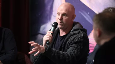 29.11.2025., Pula - Na pulskom je Sajmu knjige odrzan okrugli stol na temu - 80 godina pobjede nad fasizmom. Sudjelovali su Simun Cimerman, Vuk Perisic, Boris Raseta i Goran Gavranovic. Photo: Sasa Miljevic/PIXSELL