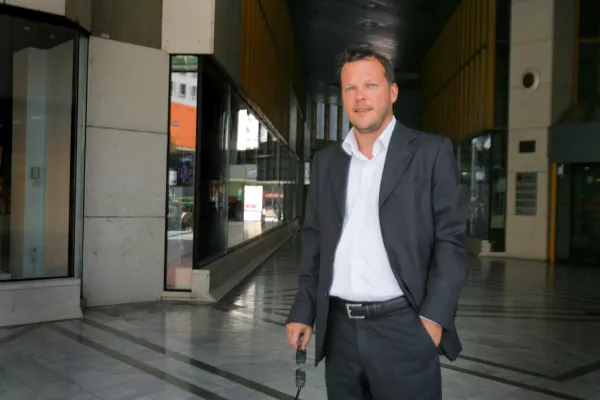 Kaj nas lahko v nedeljo preseneti? Rezultat volitev bo po pričakovanjih tesen