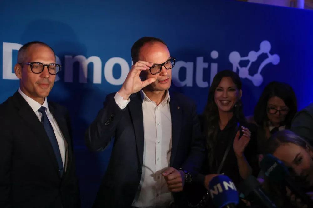 Logar, Poklukar, Fajon, Klakočar Zupančič, Irgl &hellip; Kdo vse je izpadel?