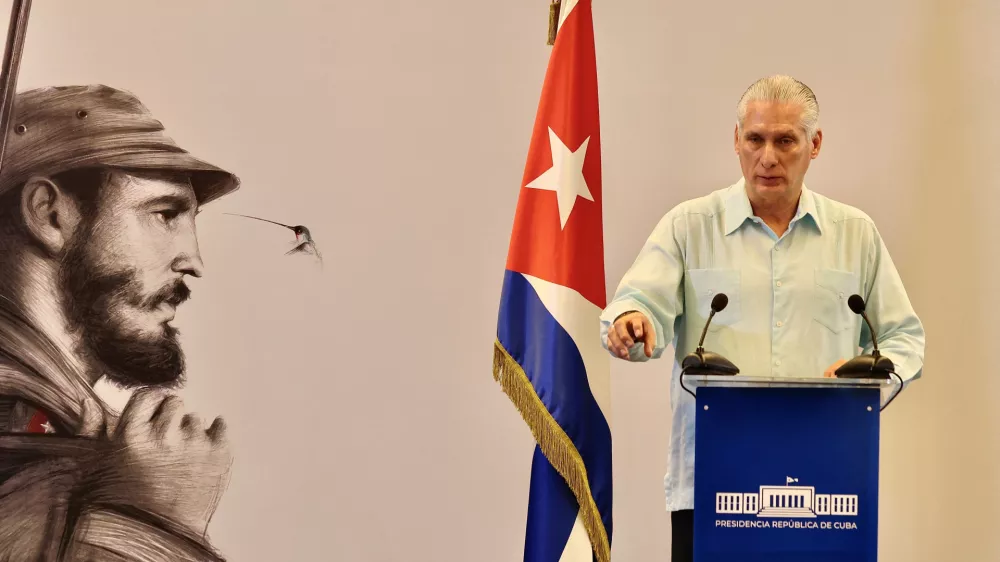 Cuba's President Miguel Diaz-Canel addresses members of the government in Havana, Cuba, March 13, 2026. Alejandro Azcuy/Cuba Presidency/Handout via REUTERS ATTENTION EDITORS - THIS IMAGE HAS BEEN SUPPLIED BY A THIRD PARTY NO RESALES. NO ARCHIVES
