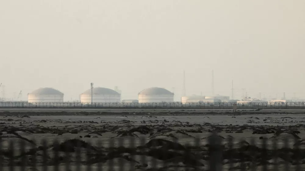 FILE PHOTO: QatarEnergy's liquefied natural gas (LNG) production facilities, amid the U.S.-Israeli conflict with Iran, in Ras Laffan Industrial City, Qatar March 2, 2026. REUTERS/Stringer/File Photo
