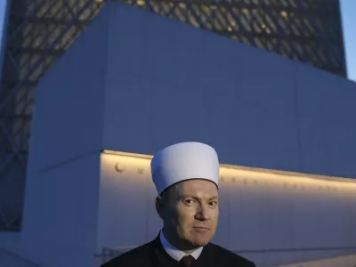 novi mufti Islamske skupnosti Sloveniji mag. Nevzet Porić - 18.03.2022  Muslimanski kulturni center Ljubljana  ljubljanska damija - inavguracija ljubljanskega muftija Nevzeta Porića, //FOTO: Jaka Gasar