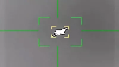 Silhueta letala je prava, vendar v okoli&scaron;činah vojne avtentičnost posnetka ni mogoče potrditi. / Foto: Zajem Zaslona