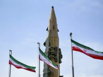 Raketa sejjil, ki sodi med najsodobnej&scaron;e iransko orožje.