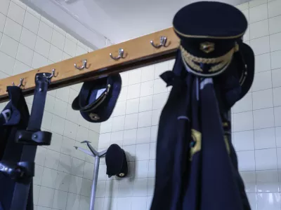 - 06.03.2026 - podelitev medalj policije za hrabrost in požrtvovalnost - policija, policist, uniforma//FOTO: Jaka Gasar