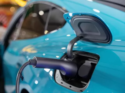 Cene električne energije so bolj stabilne kot goriv. / Foto: Istock