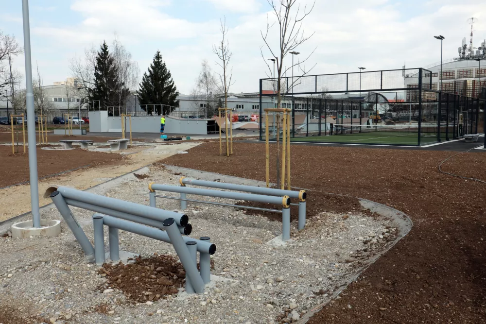 Kaj se dogaja s &scaron;portnim parkom?