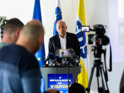 24.03.2026. Tiskovna konferenca SDS o volilnih prevarah. Janez Jan&scaron;a. foto: Bojan Velikonja