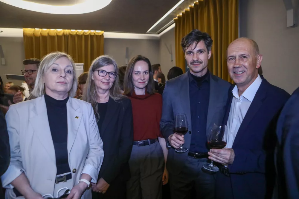 Bojan Petan, direktor družbe DNEVNIK MEDIJI, d.o.o.Luka Mesec, minister za delo, družino, socialne zadeve in enake možnosti26.3.2026 - ZLATA NIT 2026, SLAVNOSTNA RAZGLASITEVFoto: Luka Cjuha