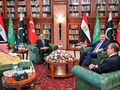 In this photo, released by the Pakistan Ministry of Foreign Affairs, from left, Saudi Arabia's Foreign Minister Prince Faisal bin Farhan Al-Saud, Pakistan's Foreign Minister Ishaq Dar, Turkish Foreign Minister Hakan Fidan and Egyptian Foreign Minister Badr Abdelatty attend a meeting to discuss Middle East war, in Islamabad, Pakistan, Sunday, March 29, 2026. (Pakistan Ministry of Foreign Affairs via AP)