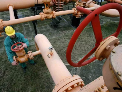 Plin, plinovod, ilustrativna fotografija, plinska vojna