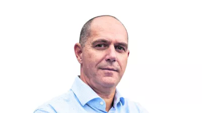  04.11.2019 – red. prof. dr. Jože P. Damijan, ekonomist – redni profesor Ekonomske fakultete Univerze v Ljubljani in nekdanji politik - podpredsednik Strateškega sveta za gospodarstvo pri predsedniku vlade, predsednik vladnega Odbora za reforme in minister za razvoj //FOTO: Matjaž Rušt------COLORNA BELI PODLAGIZA KOLUMNOV PERMANENT !!!