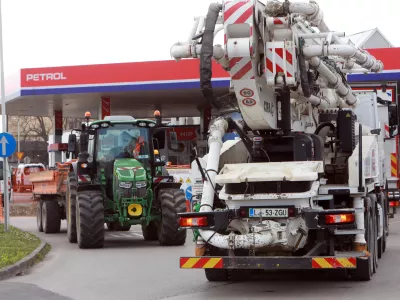 24.03.2026 - Petrol, bencinska črpalka, kolona, cena bencinaFoto: Tomaž Skale