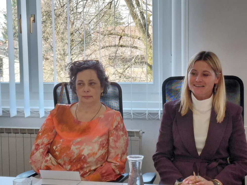 Zgodovinski premik: Samostan, ki postaja dom in skupnost za starej&scaron;e