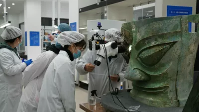 Arheolo&scaron;ko najdi&scaron;če je najbolj znano po nenavadnih obrazih, ki so jih oblikovali in častili. / Foto: Profimedia