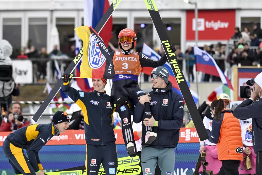 Katarina Schmid29.03.2026 - Planica - zaključek svetovnega pokala v smučarskih skokih - poleti - smučarski skokiFoto: Nik Erik Neubauer