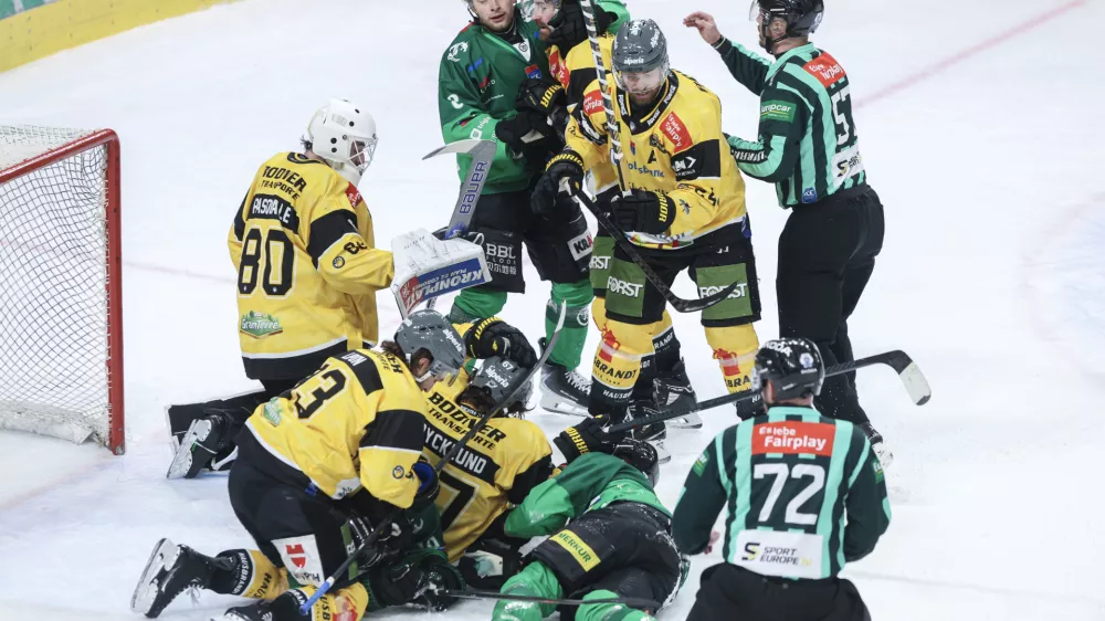 - 31.03.2026 - hokej - druga polfinalna tekma med Olimpija: Pustertal v ligi ICEHL//FOTO: Jaka Gasar