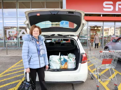 Bojkot trgovin, Brežice Spar, hrva&scaron;ki kupci v Sloveniji