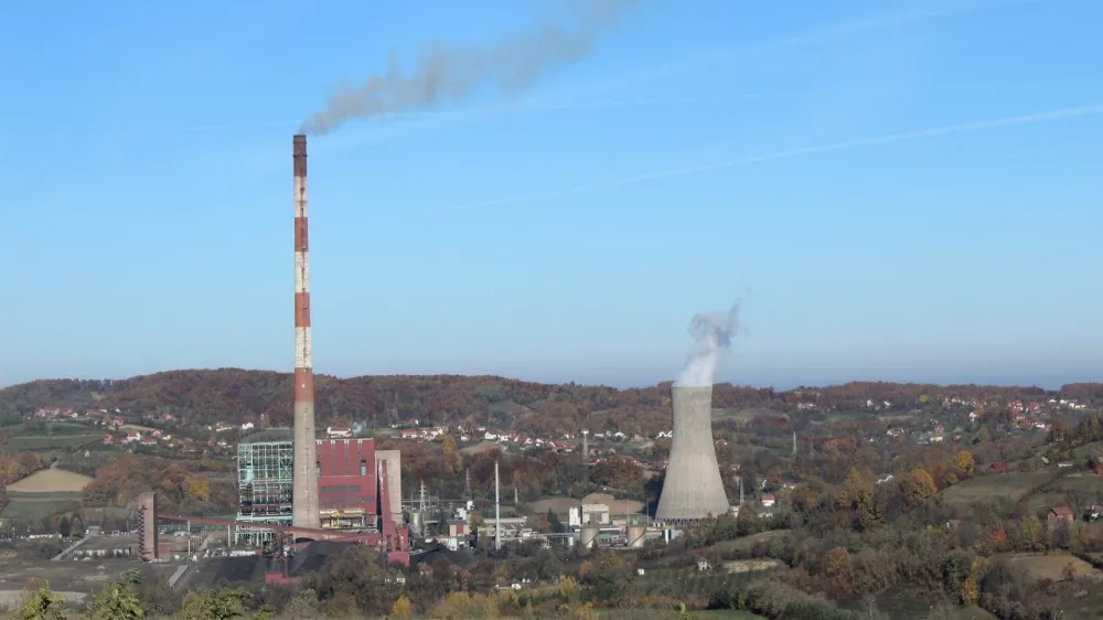 Zaradi izostanka dobav električne energije plačilo 227 milijonov evrov od&scaron;kodnine