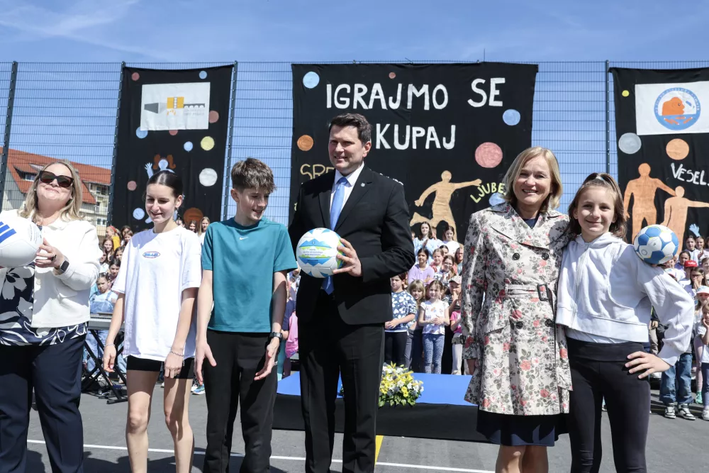 - 09.04.2026 - odprtje &scaron;portnega parka med obema &scaron;olama, Kamnik//FOTO: Jaka Gasar