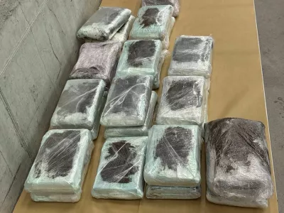 Mladima mariborčanoma je sprva uspelo na Norve&scaron;ko pretihotapiti 26 kilogramov kokaina, v drugem poizkusu pa so ju aretirali. 