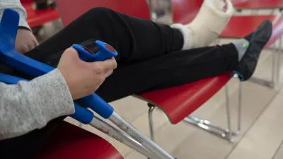 - simbolična fotografija - zdravstvo - poškodba - zlom - mavec - gibs - berglePacienti- 15.2.2024 - UKC Ljubljana - Urgenca// FOTO: Nik Erik Neubauer